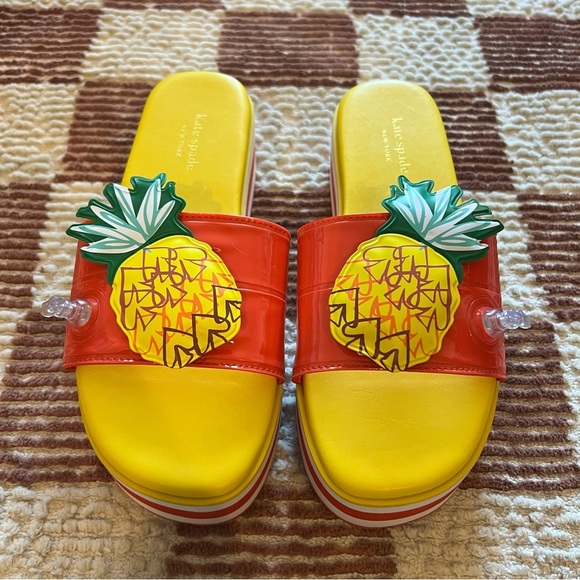 Kate Spade New York Novelty Kitsch Summer Pineapple Pool Floatie Platform Sandal - Picture 1 of 7